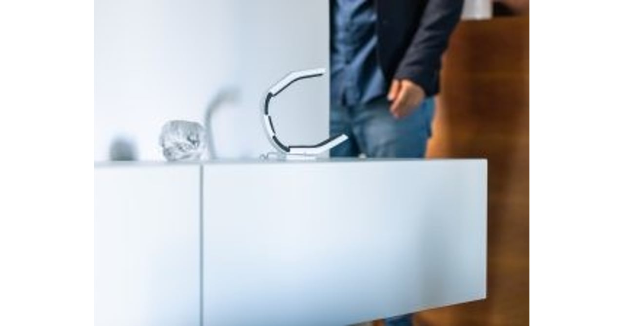 7つのモードで脳波を調整、 リラックスや睡眠状態に入りやすくする