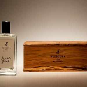 Lago del Desierto Fueguia 1833 perfume - a fragrance for women and