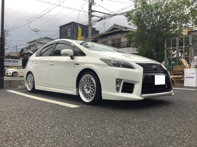 プリウス 30系 ZVW30 | 装着ギャラリー | カーポートマルゼン