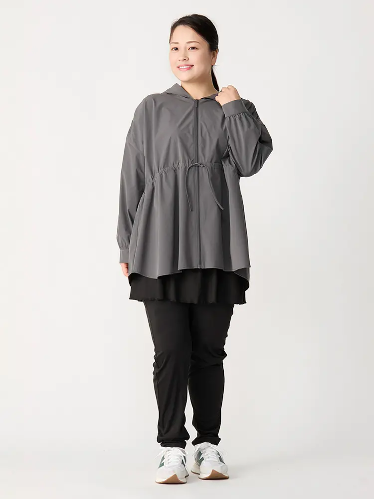 ベージュ 水陸両用ドロスト付きラッシュガードパーカー | フォーエル