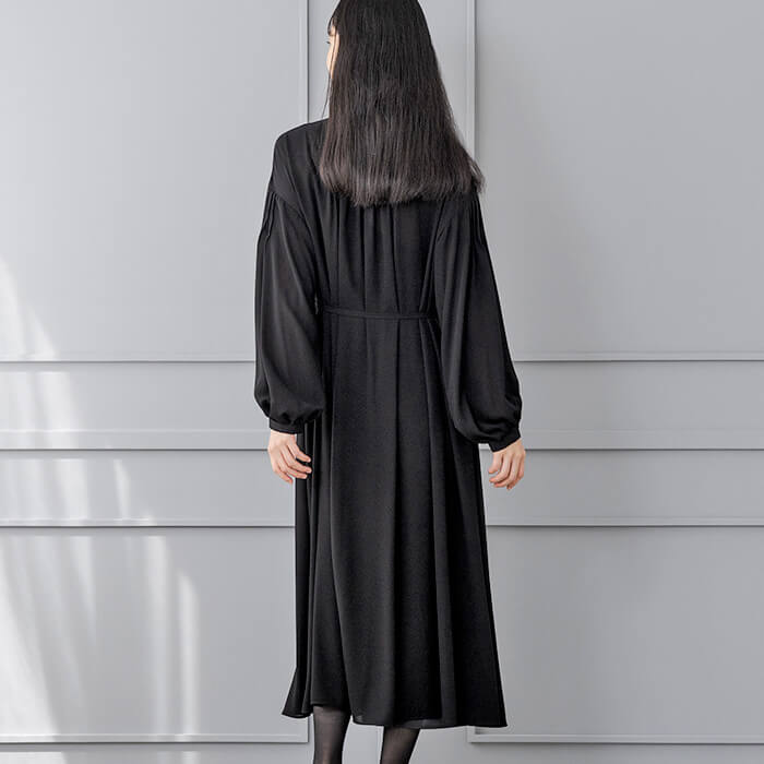 洗える｜ピンタックがポイントのワンピース M・ブラック｜東京