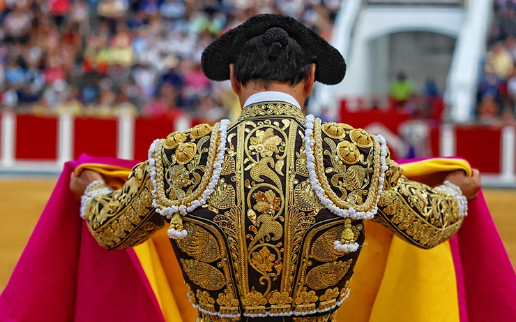 スペイン服の完全ガイド - The Fashiongton Post