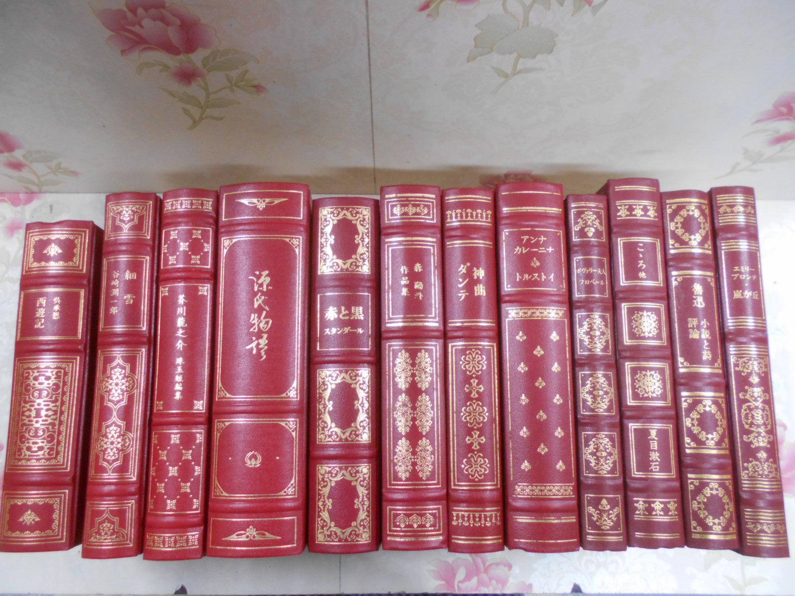 豪華装丁本の、フランクリン・ライブラリー文学全集全50巻入荷しました