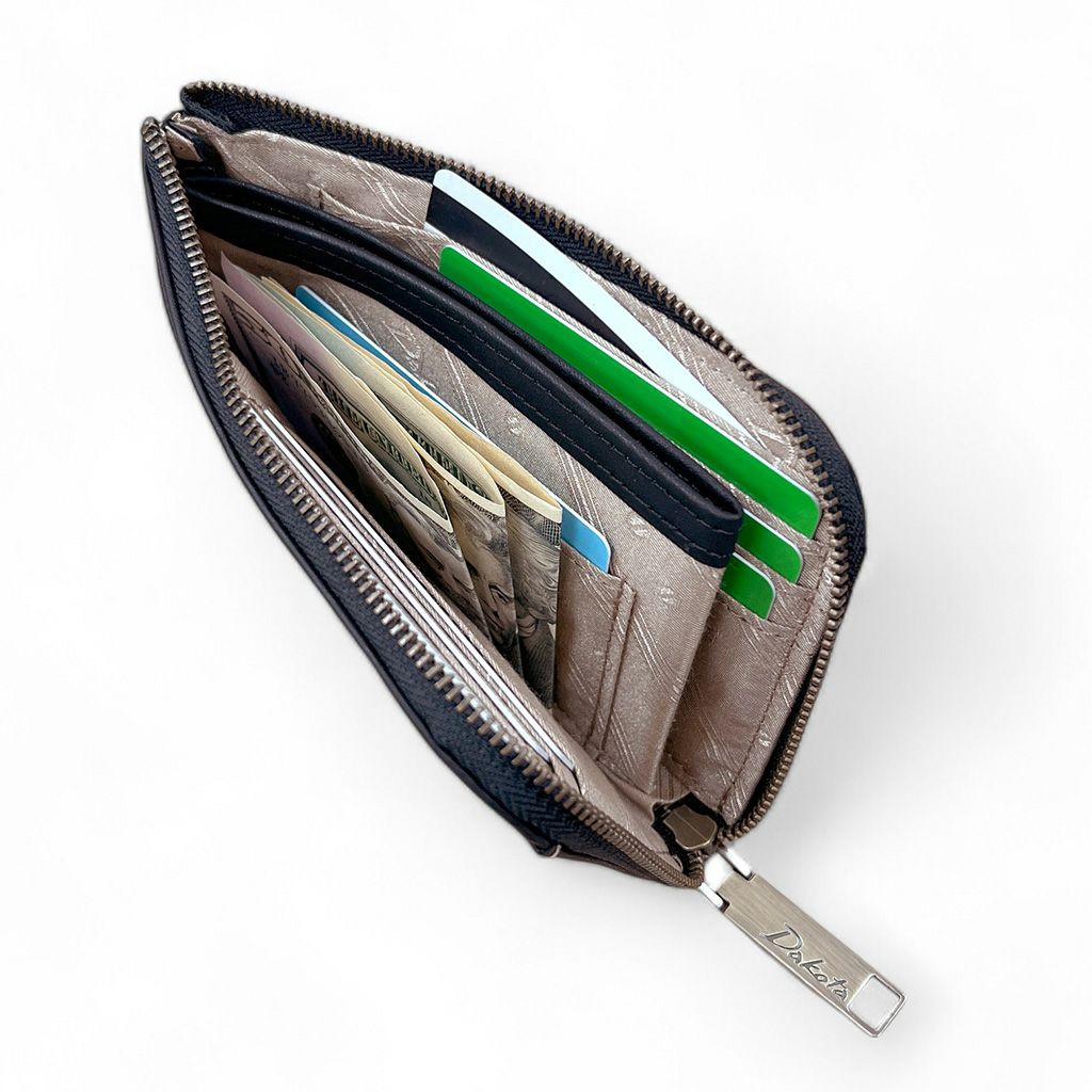 正規取扱店】 ダコタ ウォレット 0030580