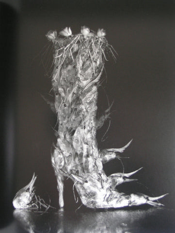 KON STILL 今道子 APERTURE MICHIKO LIFES