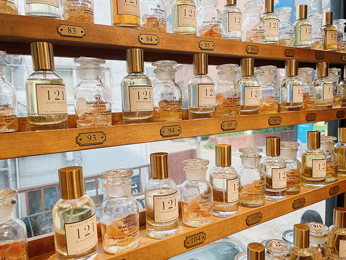 韓国・弘大で自分だけのオリジナル香水を作ってみた！「121 LE MAL DU