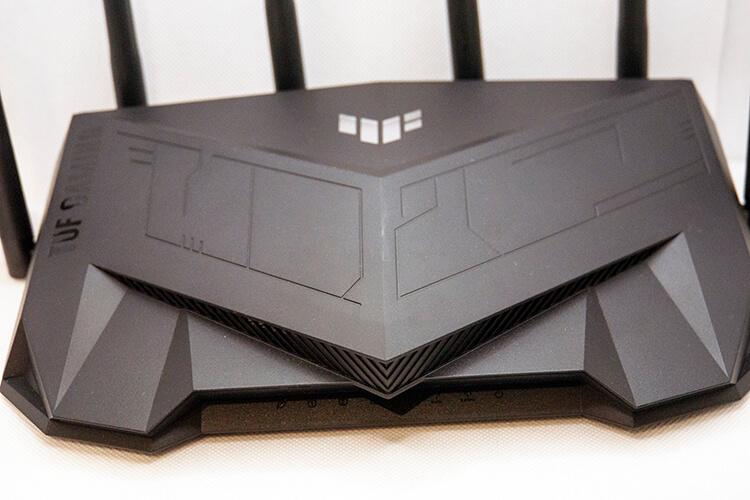 ASUS TUF Gaming AX5400 レビュー】見た目も性能もゲーミングな