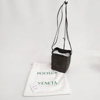 BOTTEGA VENETA スモールカセット クロスボディバケットバッグ
