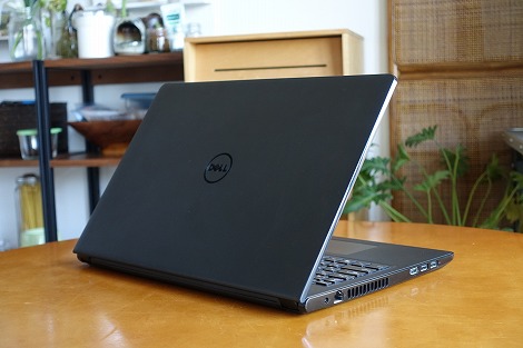 DELL New Inspiron 15 3000-AMD(3565)レビュー:価格重視の人向けの15
