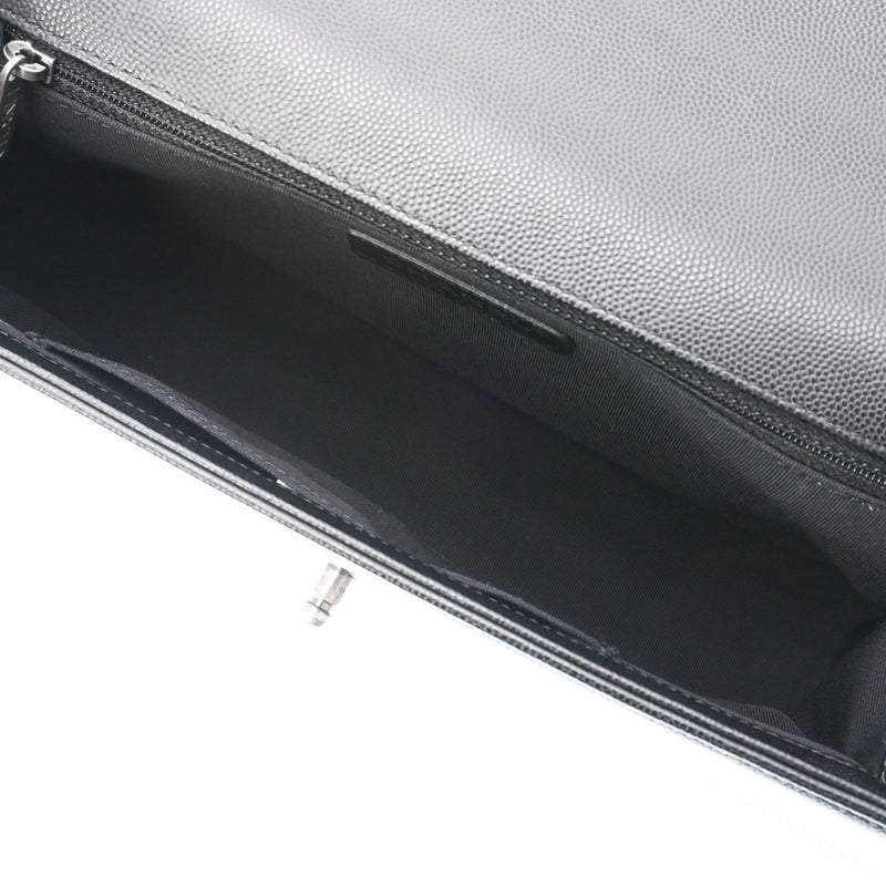 シャネルボーイシャネル ラージ チェーンショルダー 黒 シルバー金具