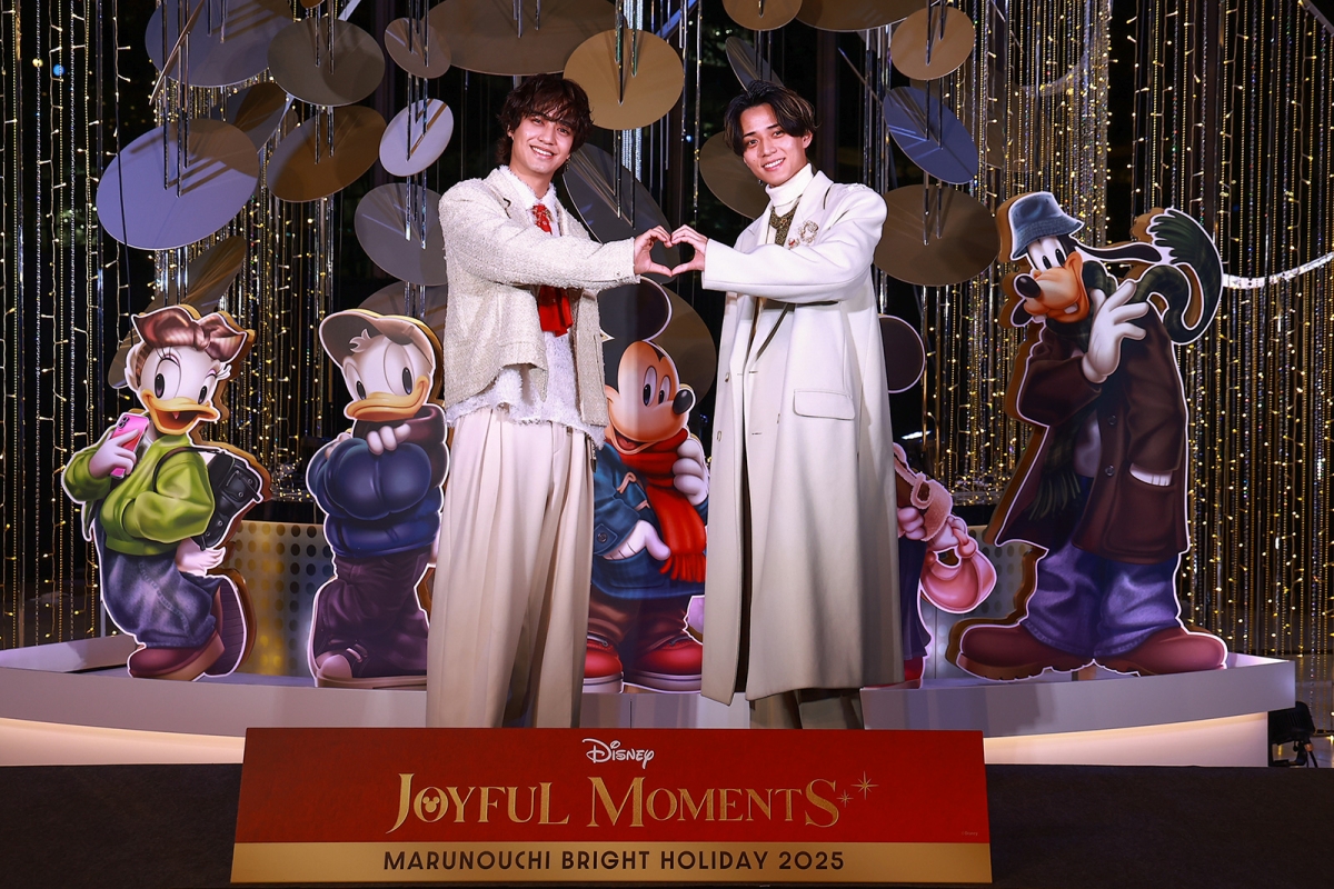 King & Princeも大興奮！モニュメント「MICKEY＆FRIENDS CEREBRATION