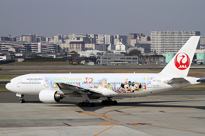 JALハピネスエクスプレス2号機 JAL（日本航空） B777-200 JA772J
