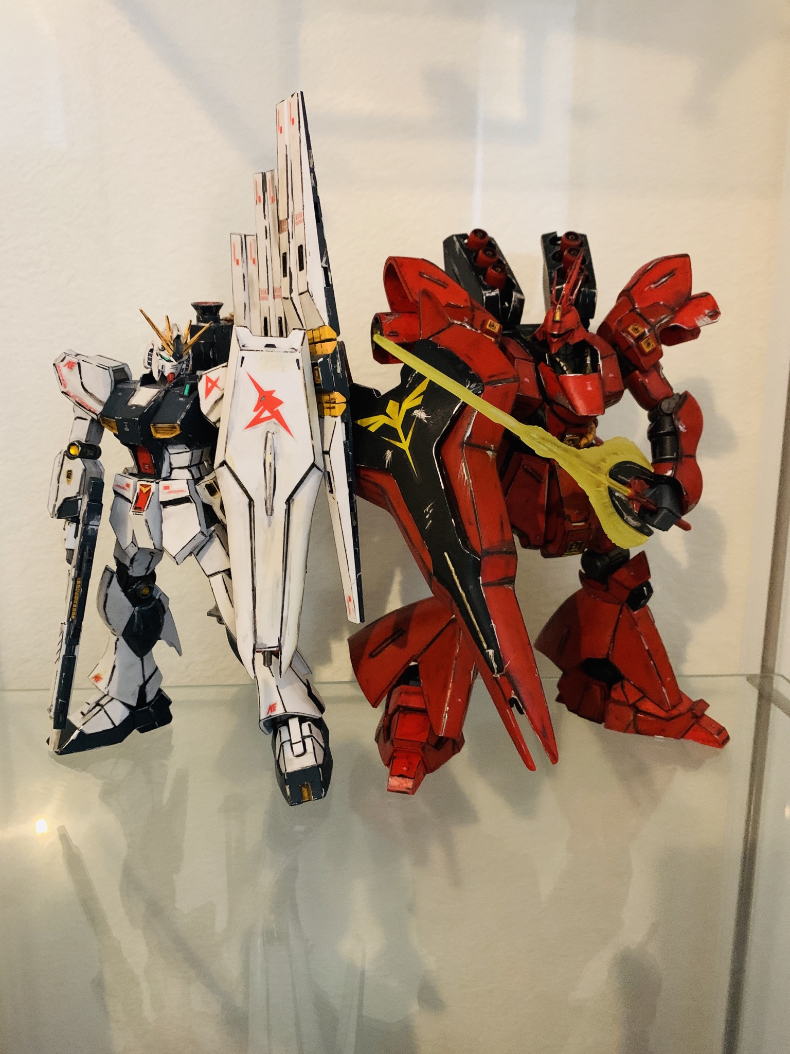 HGUC νガンダム・サザビー｜ki1さんのガンプラ作品｜GUNSTA（ガンスタ）