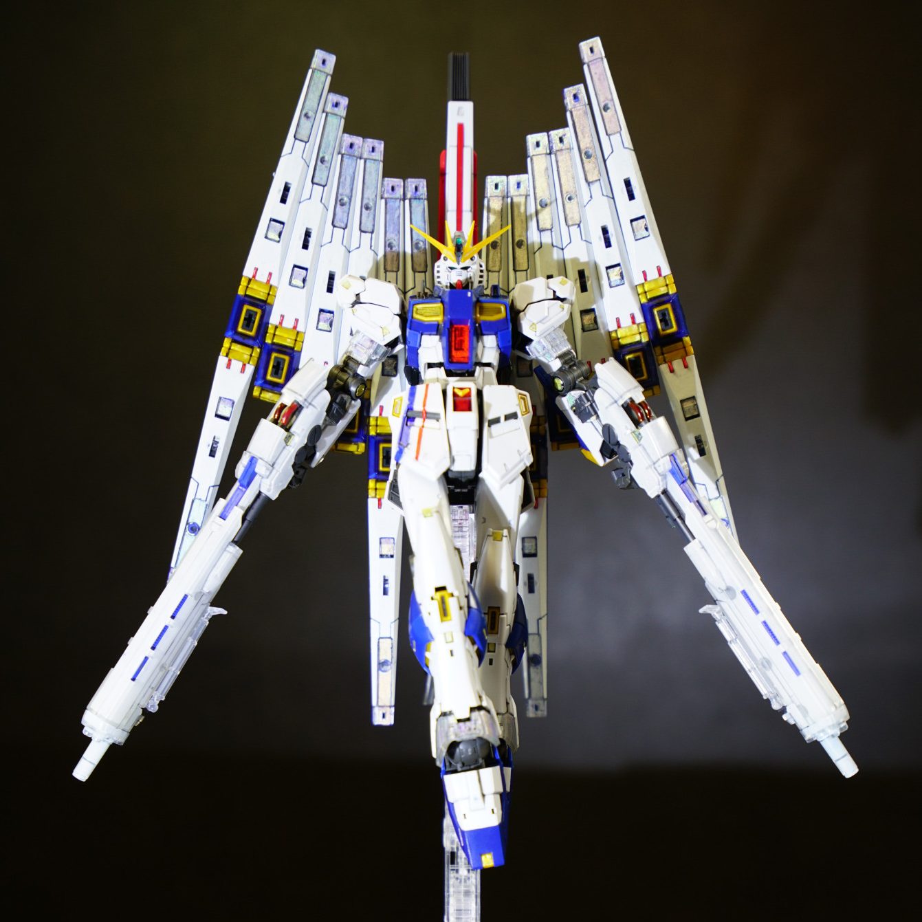 νガンダム立像 RX-93ff ダブルフィンファンネル+ロングレンジフィン