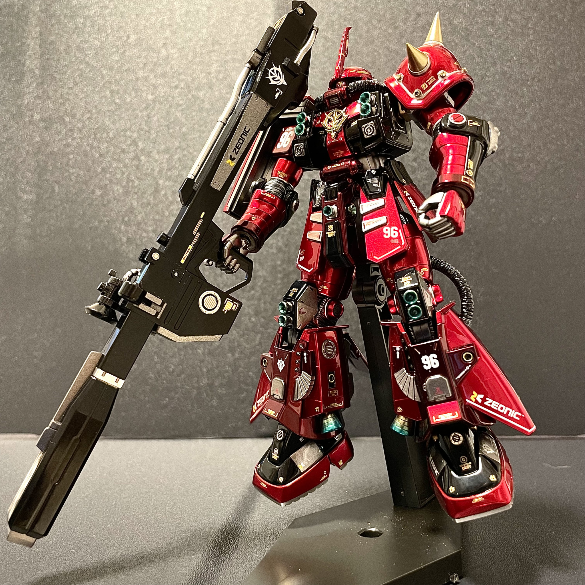 HGサイコザク改修＋超光沢キャンディ塗装｜moca.plaさんのガンプラ作品