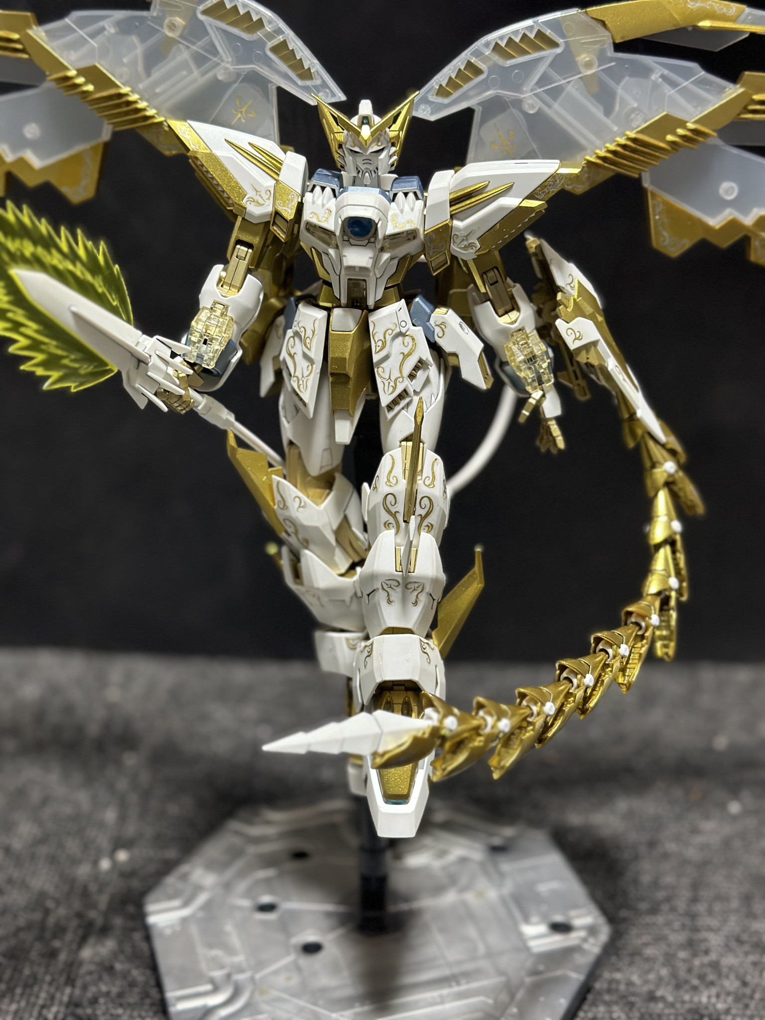 ガンダムエピオン クロスコントラストカラー｜ありさんさんのガンプラ