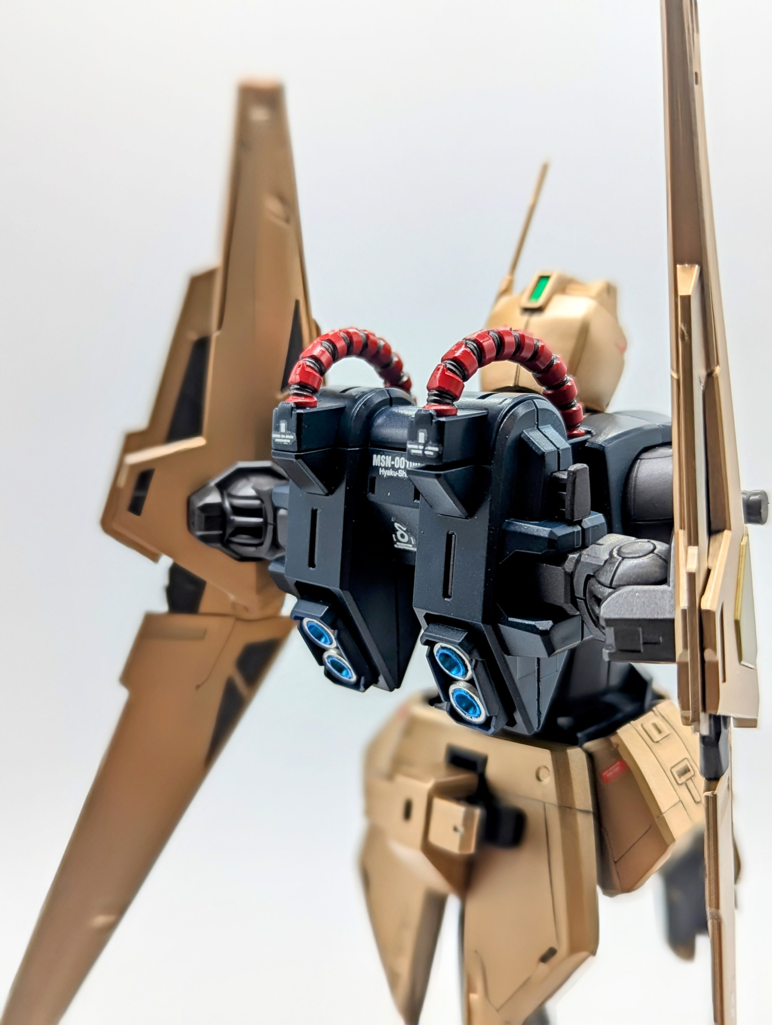 MG百式ver2.0改修全塗装完成品｜kenshira0123さんのガンプラ作品