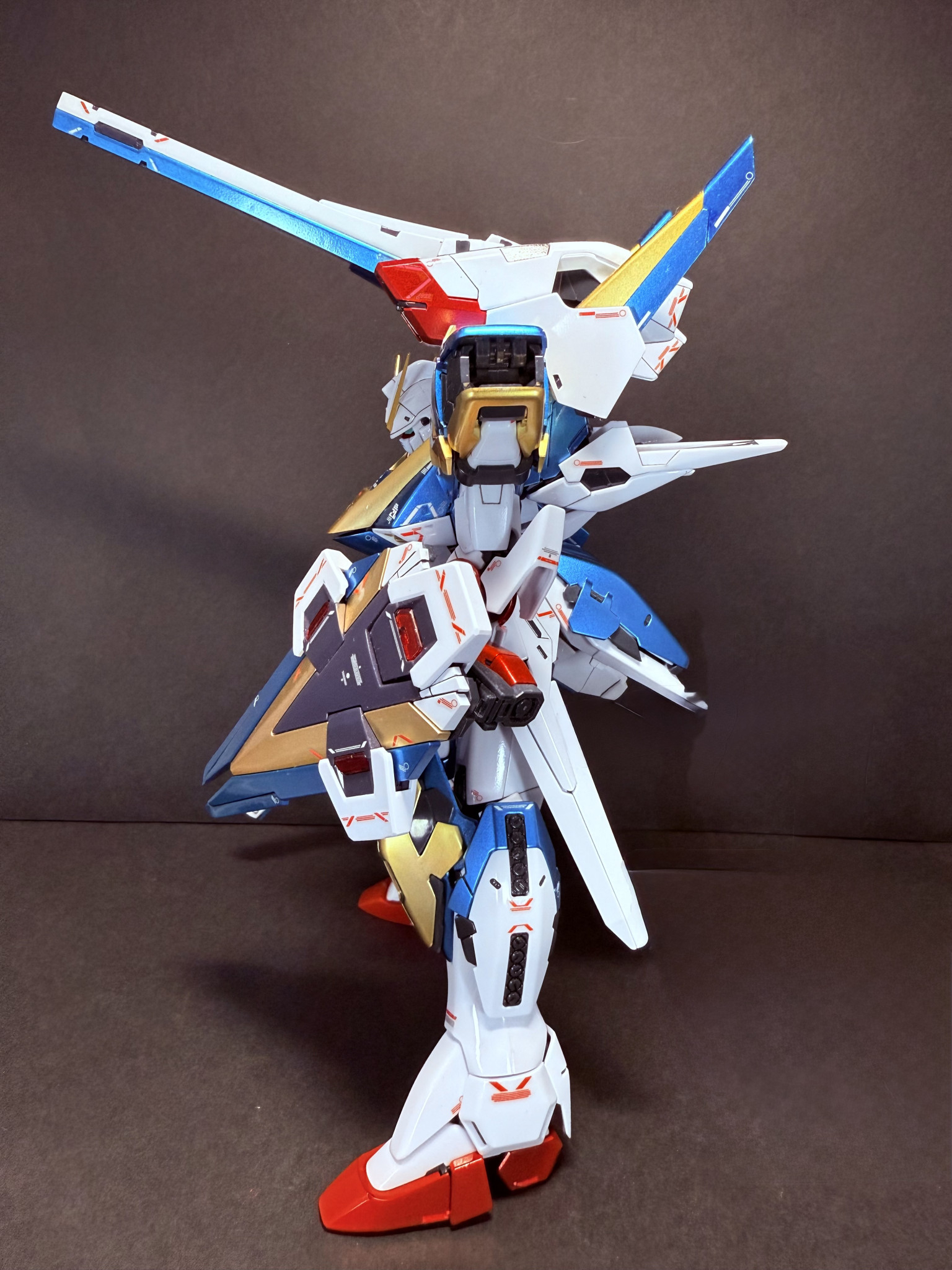 MG V2アサルトバスターガンダム Ver.Ka｜バンちゃんさんのガンプラ作品