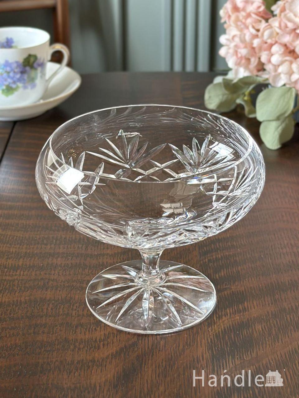 アンティークのガラス食器、脚付きの小ぶりなガラスのコンポート(pg