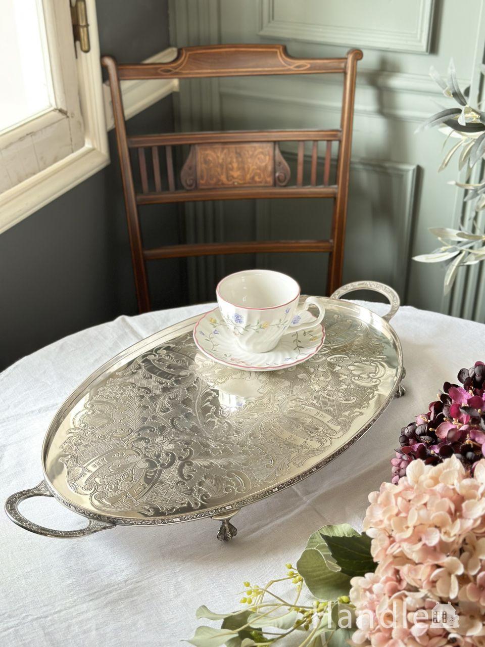 VINERSの美しいシルバープレートのギャラリートレイ、最高級