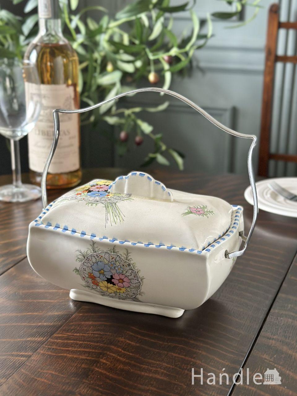 イギリスで見つけたアンティークのおしゃれな食器、ニワトリが描かれた