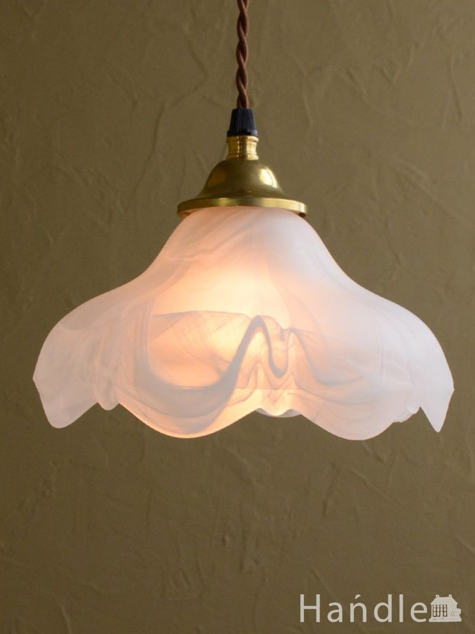 アンティーク調の美しいガラスシェードのペンダントライト(ギャラリー
