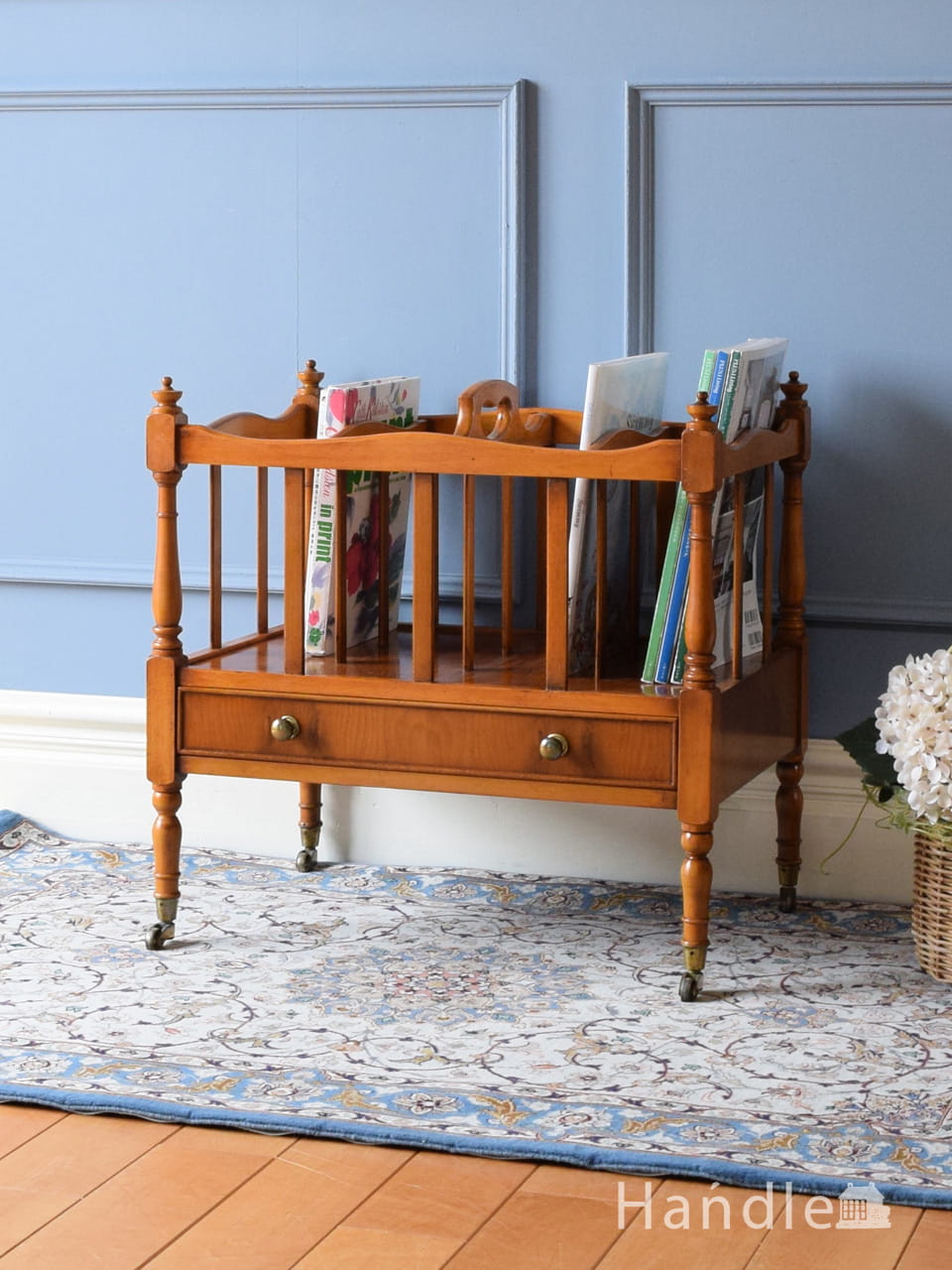 雑誌や新聞のお片付けはお任せ！イギリス輸入のアンティークマガジン