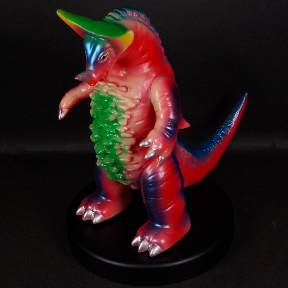 9月14日(土)より販売開始】【ブルマァク】レッドキング/ゴモラ(レトロ