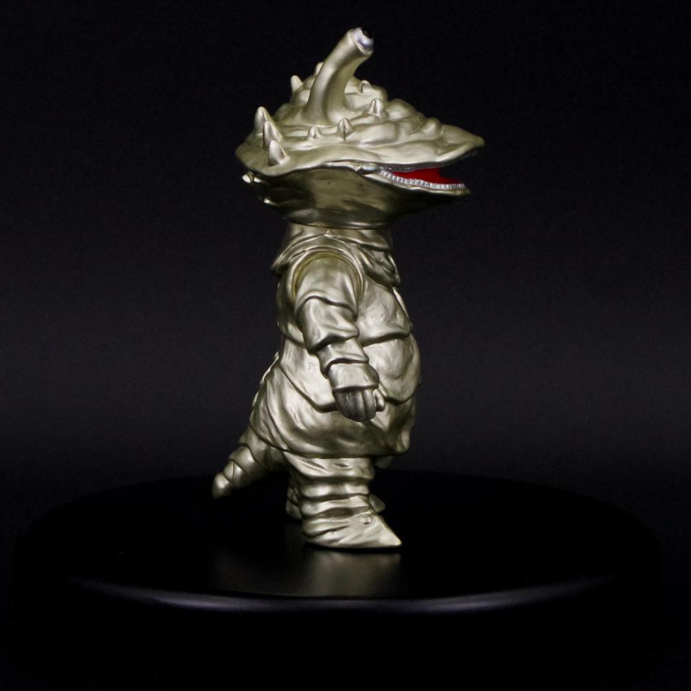 1月17日(土)11時より販売開始】【MAXTOY】カネゴン(シャンパンゴールド