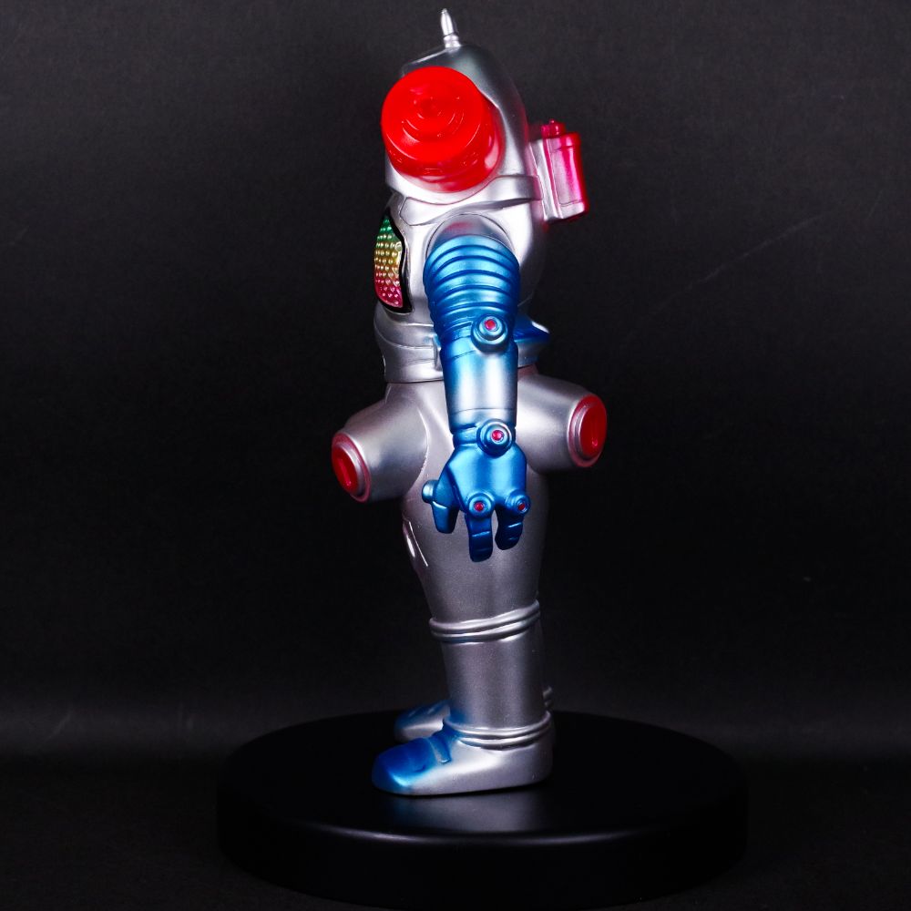 12月24日(日)より販売開始】【ブルマァク】キングジョー(シルバー)が