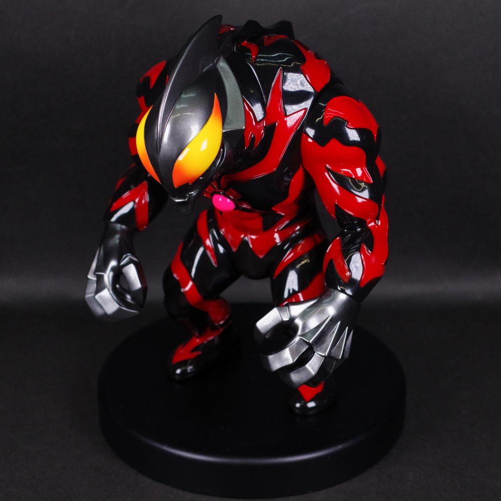 1月12日(金)12時より受注受付開始】【Momoco Studio】ウルトラマン