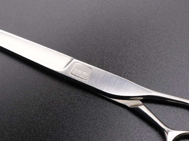 ファキモス FACKY-MOS（7.0インチ）理容師用 美容師用 中古シザー