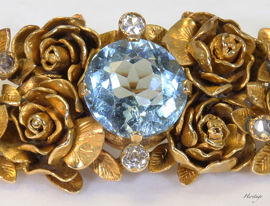 青いバラのアクアマリンのゴールド・ブローチ｜アンティークジュエリー