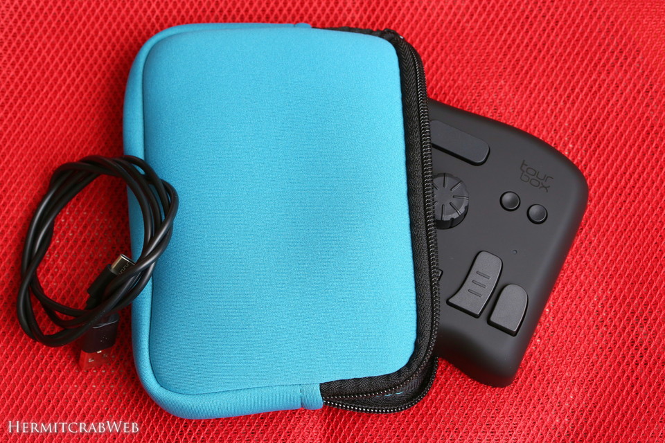 TourBox NEOの収納ケースを100円ショップ商品で代用する。 | HERMITCRAB