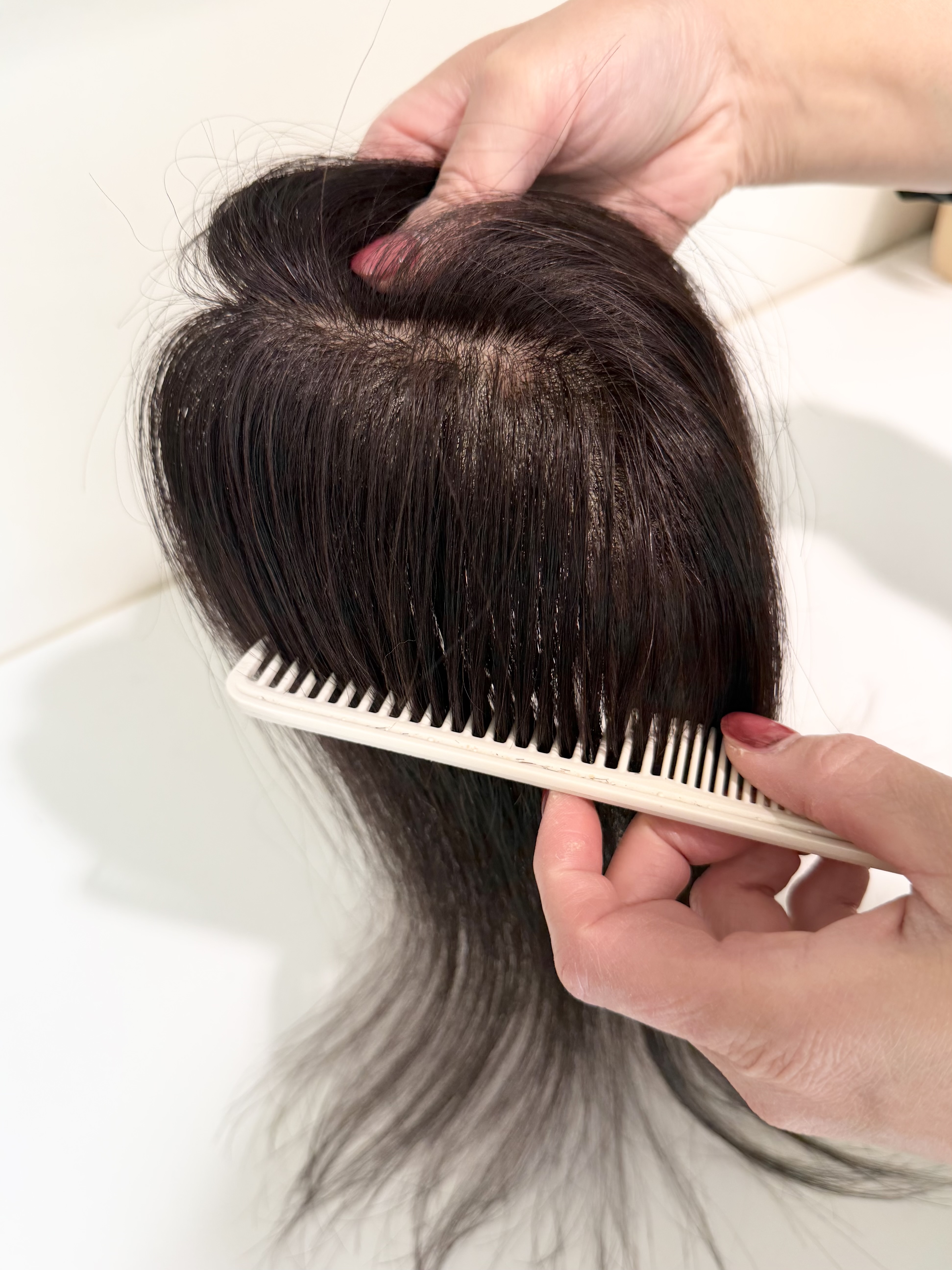 ヘアウィッグ No.2116 - 脱毛症や抗がん剤治療で髪のお悩みなら完全