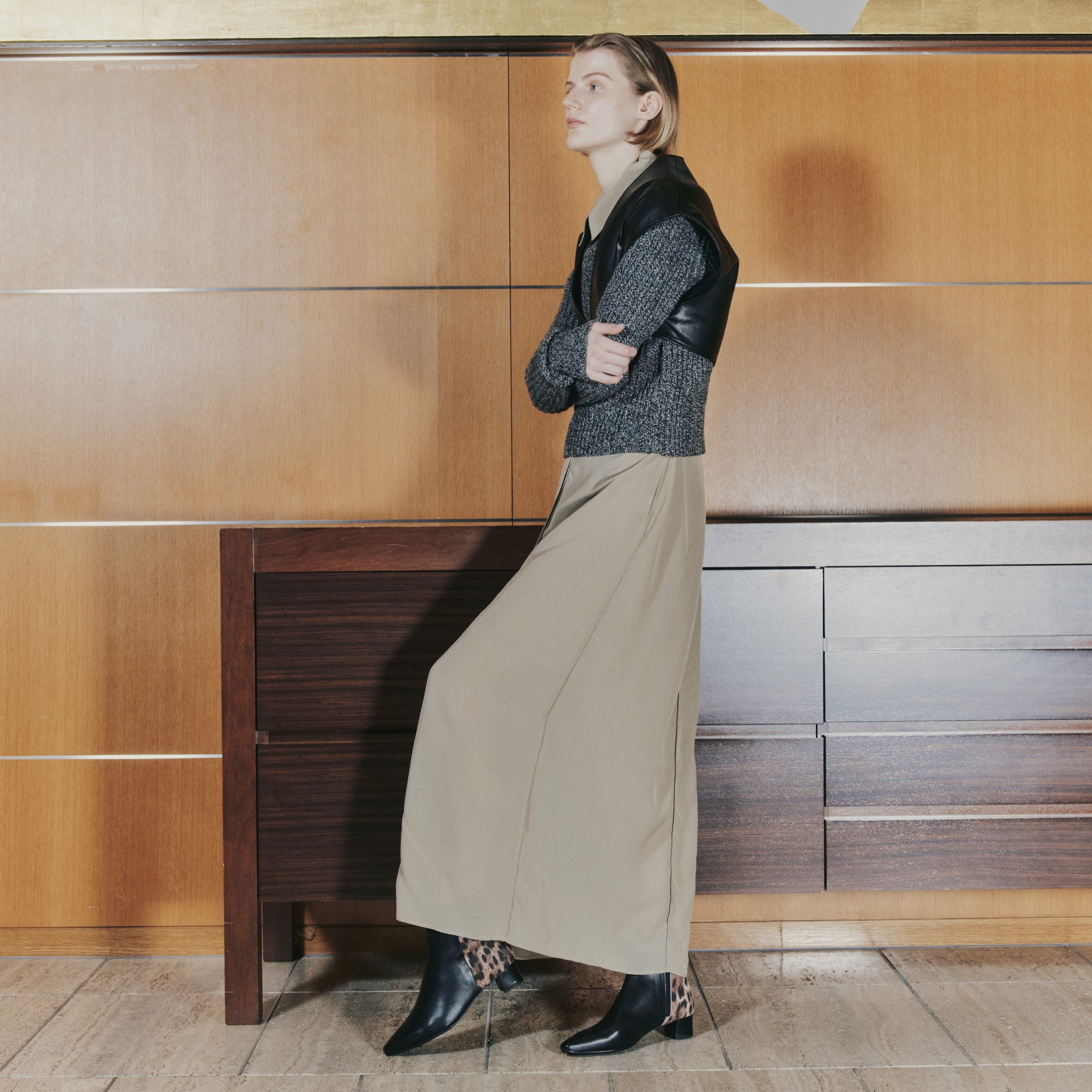 SALE】ポインテッドトゥショートブーツ/651402