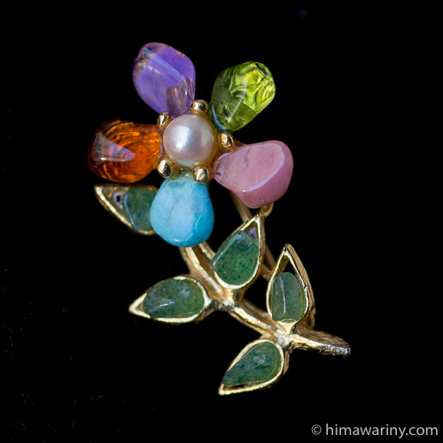 Swoboda スワボダ-天然石-ビタミンキャンディ・フラワー・ブローチ