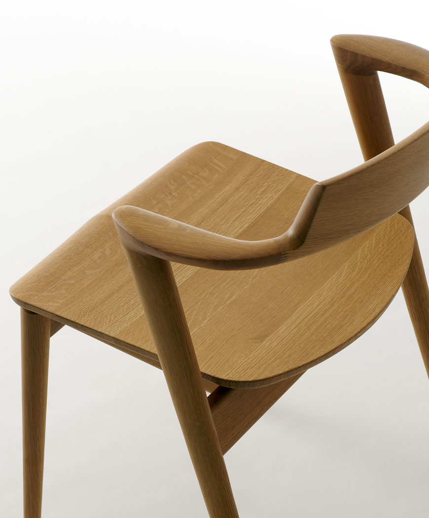 風のうた サイドテーブル | 飛騨産業株式会社【公式】 | 飛騨の家具