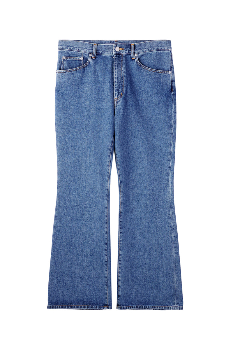 JOHN LAWRENCE SULLIVANの新作フレアデニムパンツ | HIGHSNOBIETY.JP