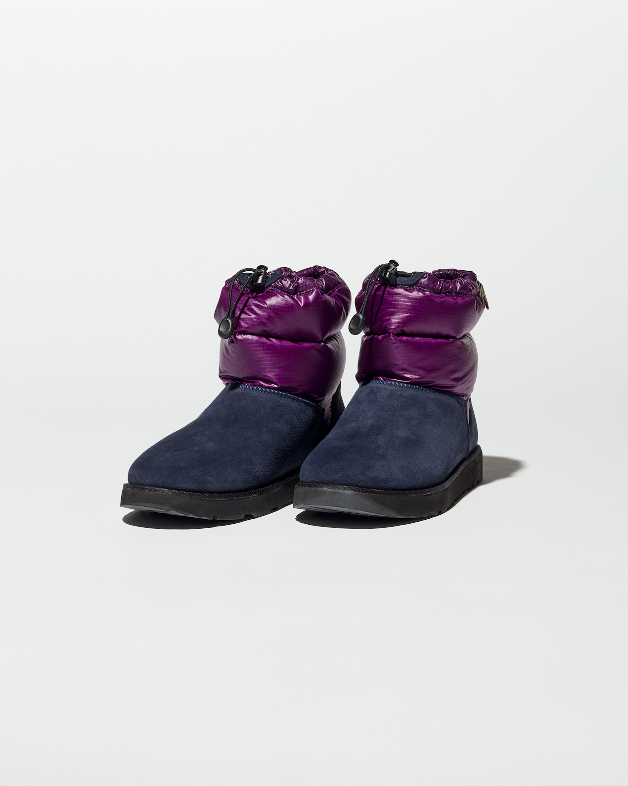 UGG® × Rocky Mountain Featherbed × BEAMS、トリプルコラボブーツが