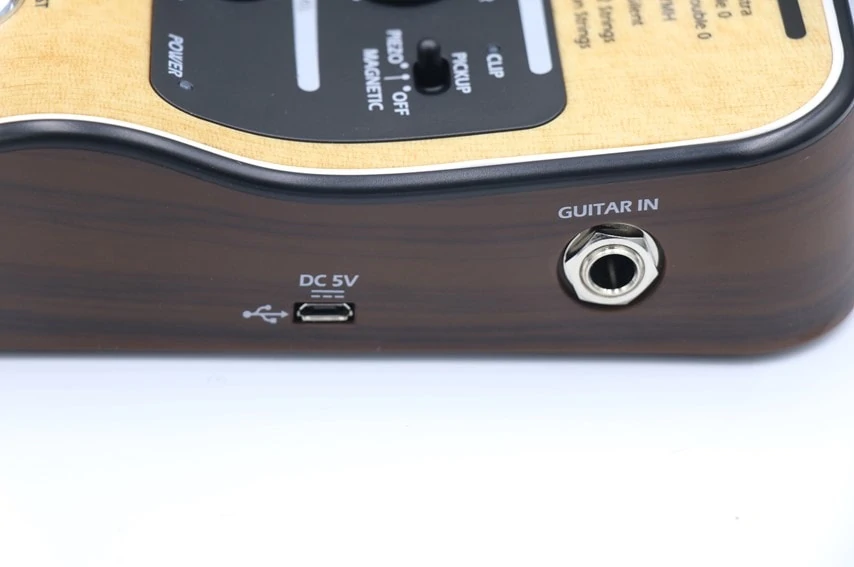 ZOOM AC-3 ACOUSTIC CREATORをレビュー。多彩なエフェクトが使える