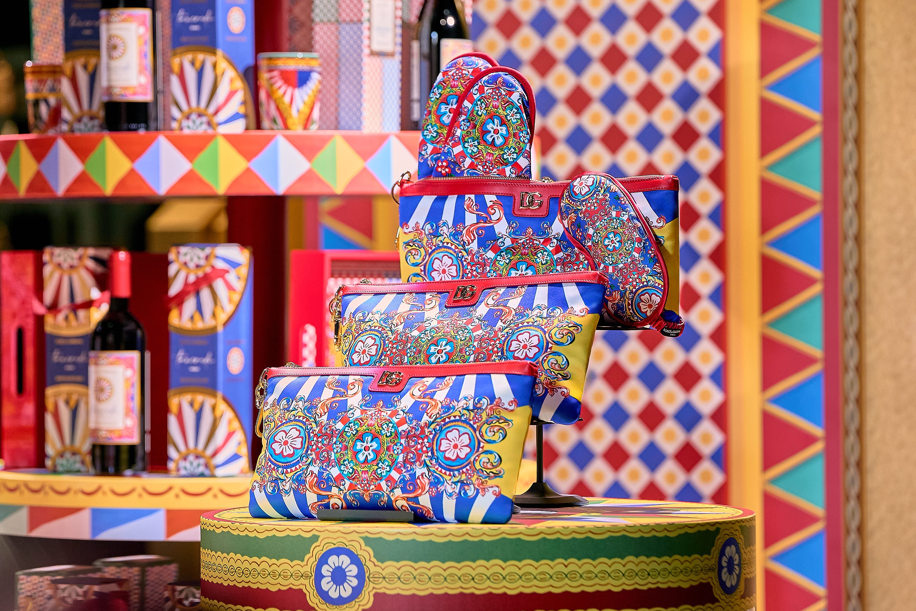 ドルチェ＆ガッバーナ」が期間限定でホリデーマーケットを開催