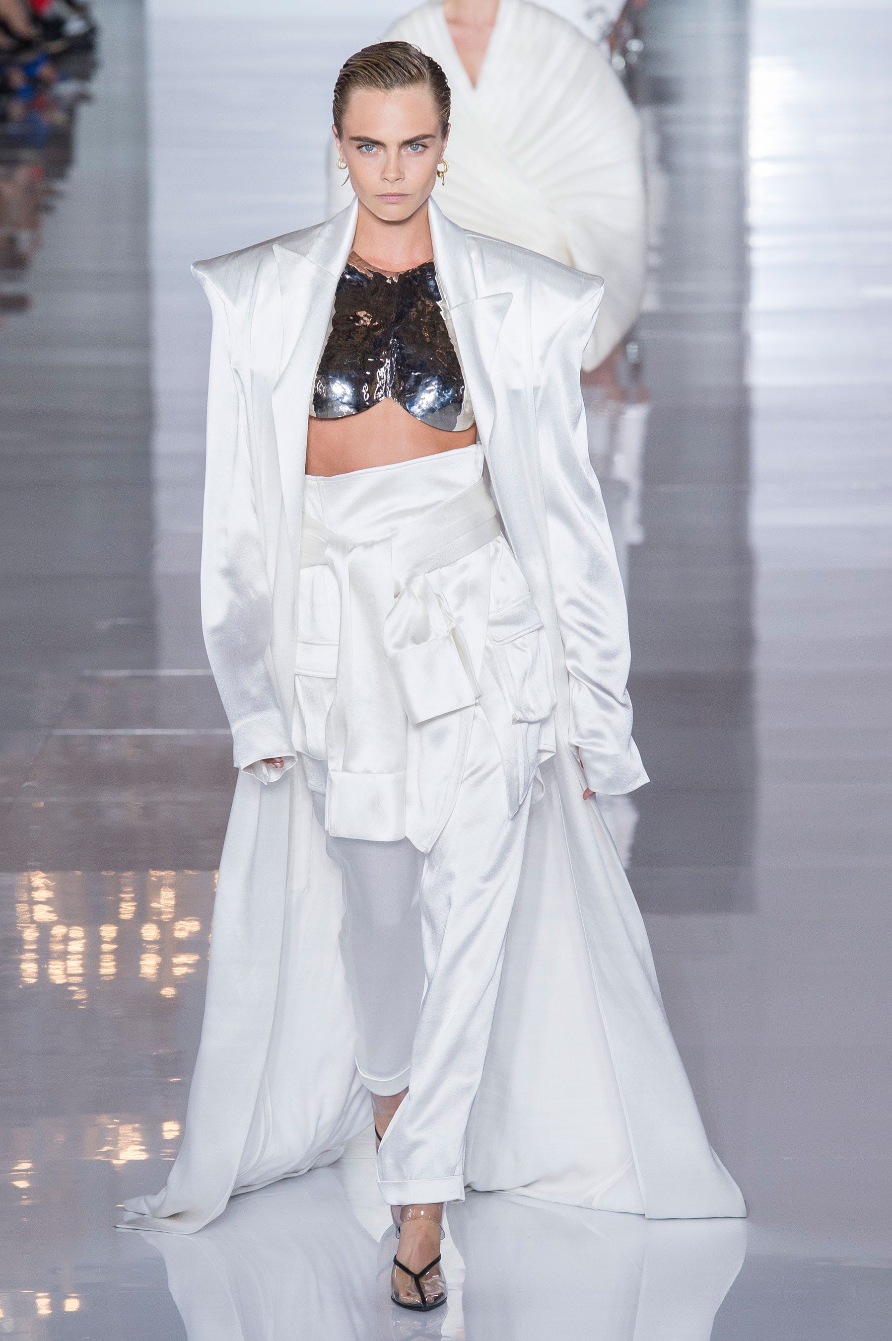 BALMAIN（バルマン）｜2019春夏NY、ロンドン、ミラノ、パリコレクション