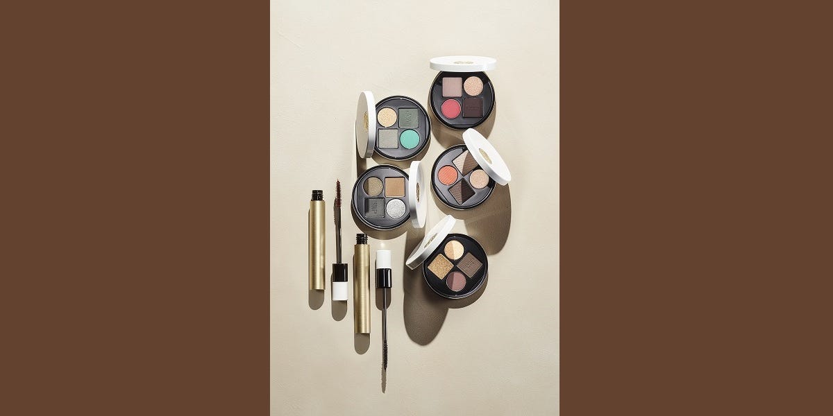 エルメスのアイシャドウとマスカラ。華やかな色使いを目元へ【美容担当