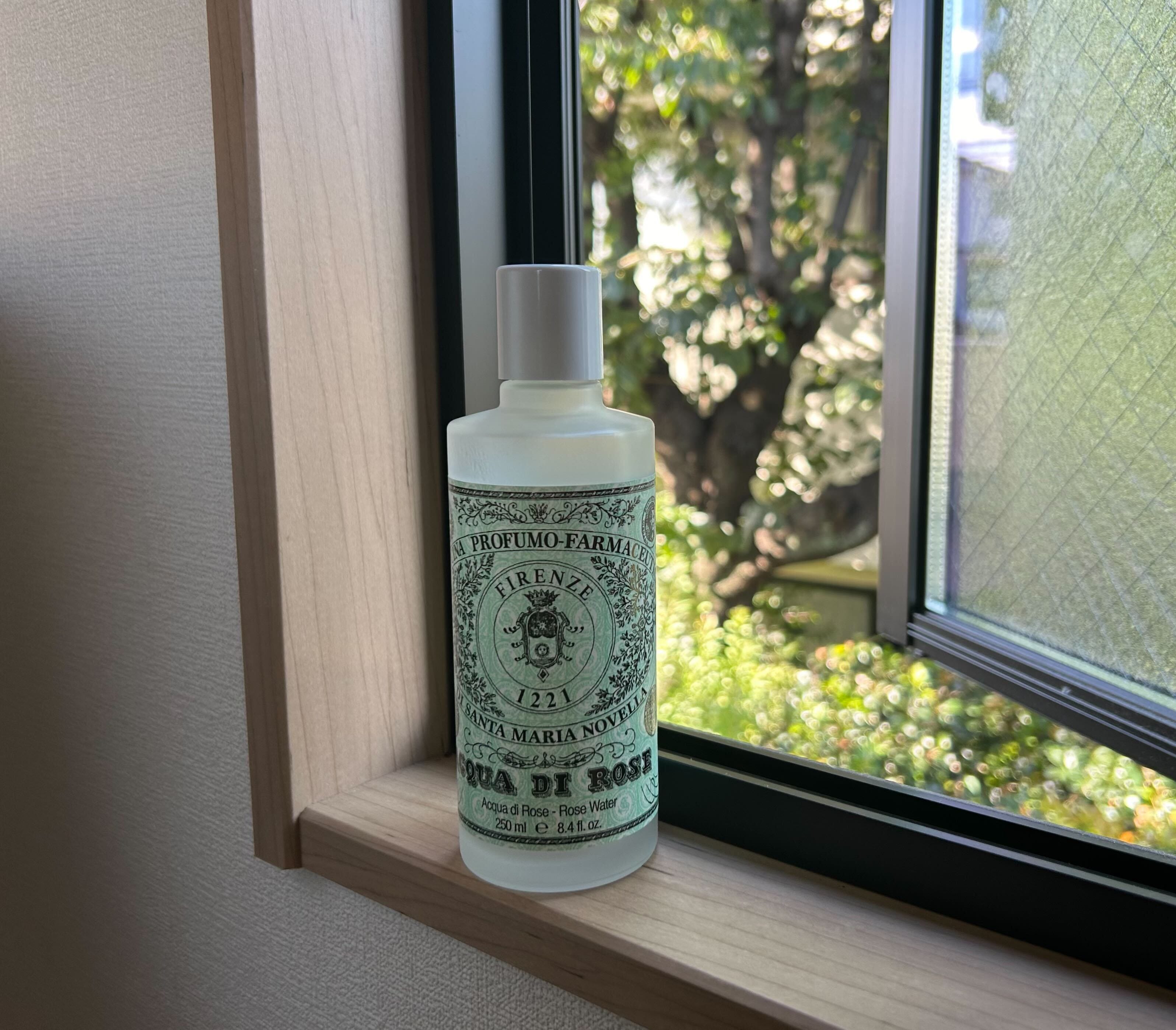 ただの化粧水じゃない！サンタ・マリア・ノヴェッラの名品ローズウォーター