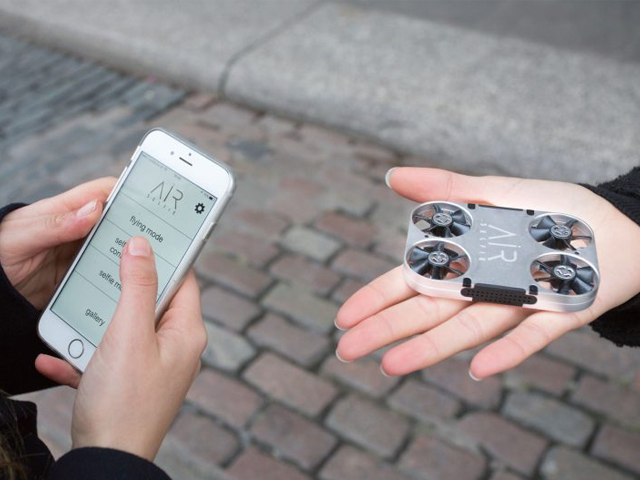 AirSelfie [エアセルフィー] ｜ 自撮りAPPドローン | Hitec Multiplex