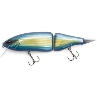 Division Rebel Tackles Klash 9