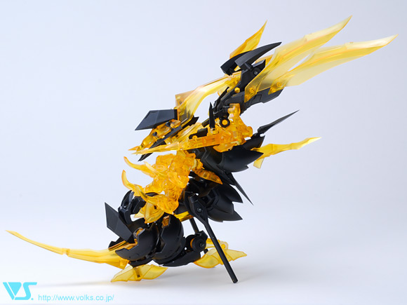 スズメバチアーマー“イエロージャケット” 「ブラック＆クリアイエロー