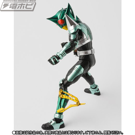 仮面ライダーカブト』S.H.Figuarts（真骨彫製法）キックホッパー