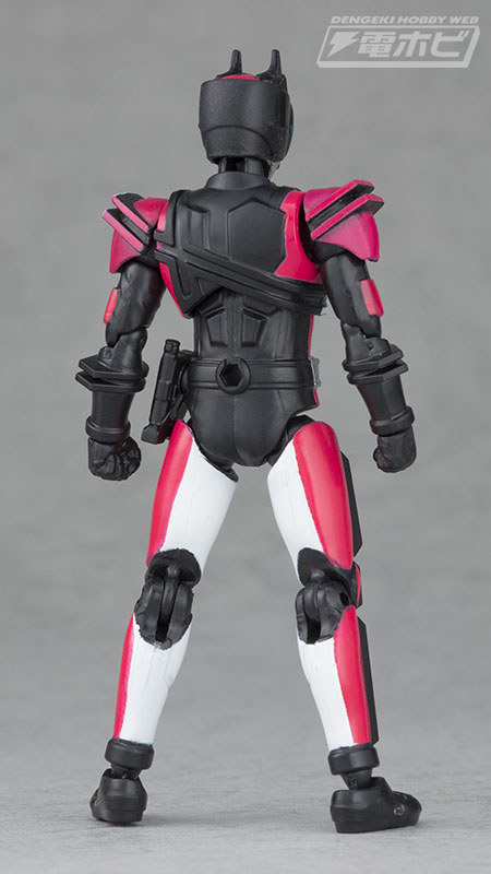 仮面ライダーZX、タイガーロイド、ディケイドに加え、コアファン必携の